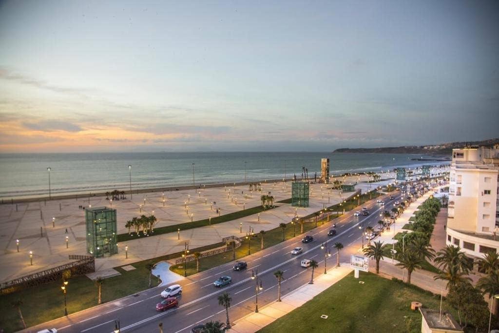 Vue Sur Mer Avec 2 Terrasses - 100M² - Sur La Cote Tangier Bagian luar foto